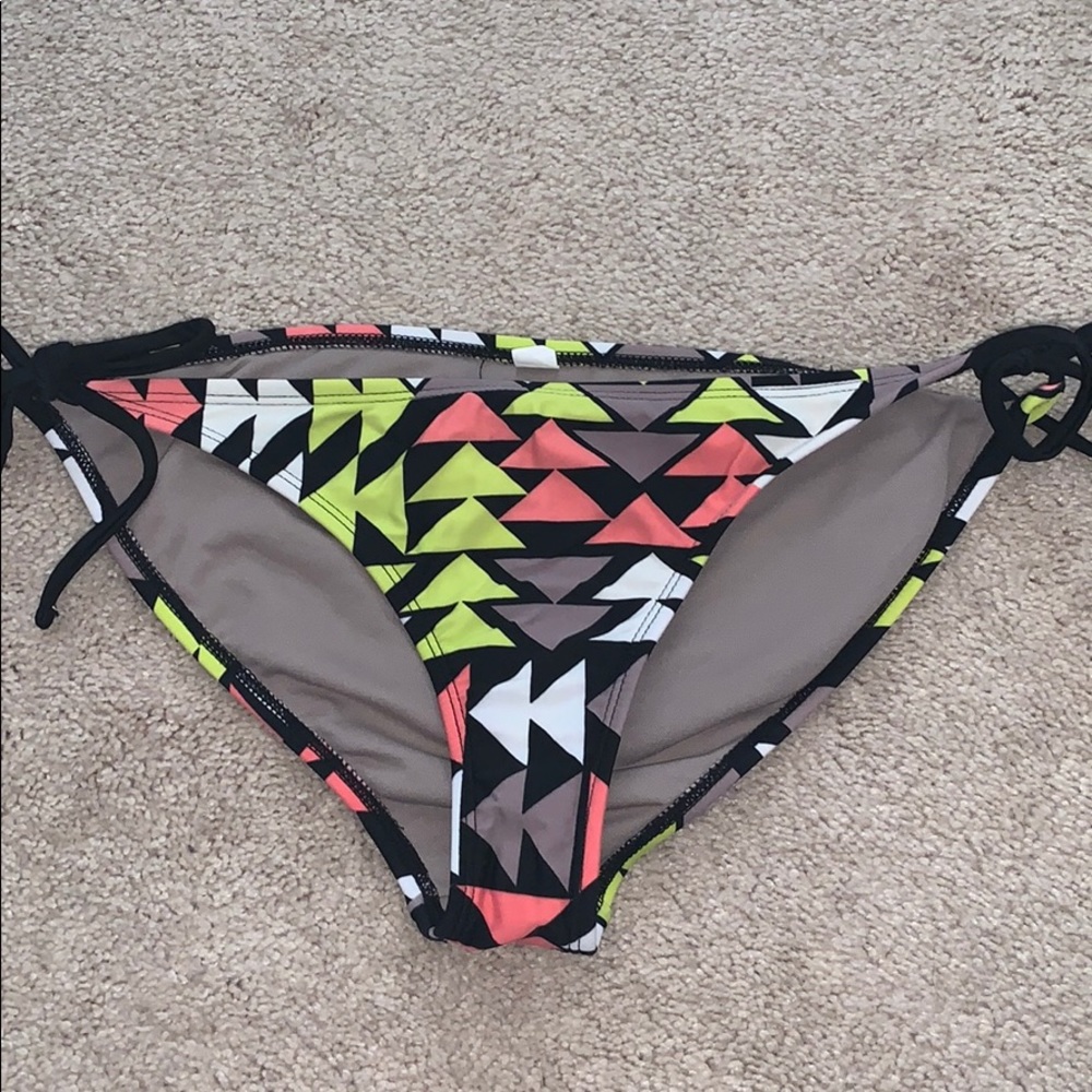 Xhilaration bathing suit bottoms
